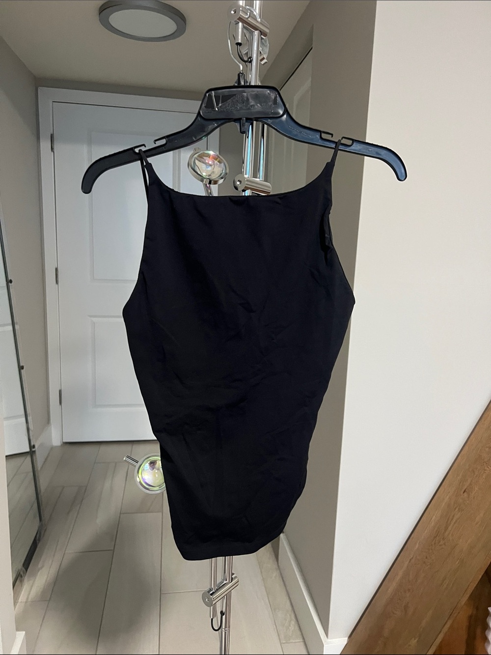 Black Women's Tank Top - Sleek Minimalist Style